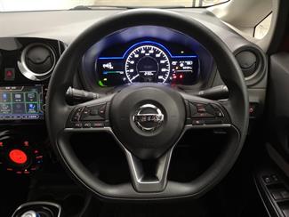 2017 Nissan Note - Thumbnail