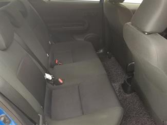 2015 Toyota Aqua - Thumbnail