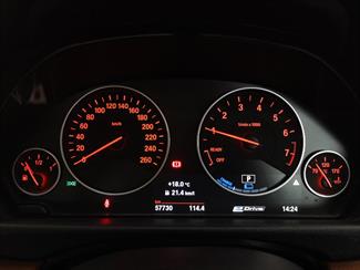2017 BMW 330e - Thumbnail