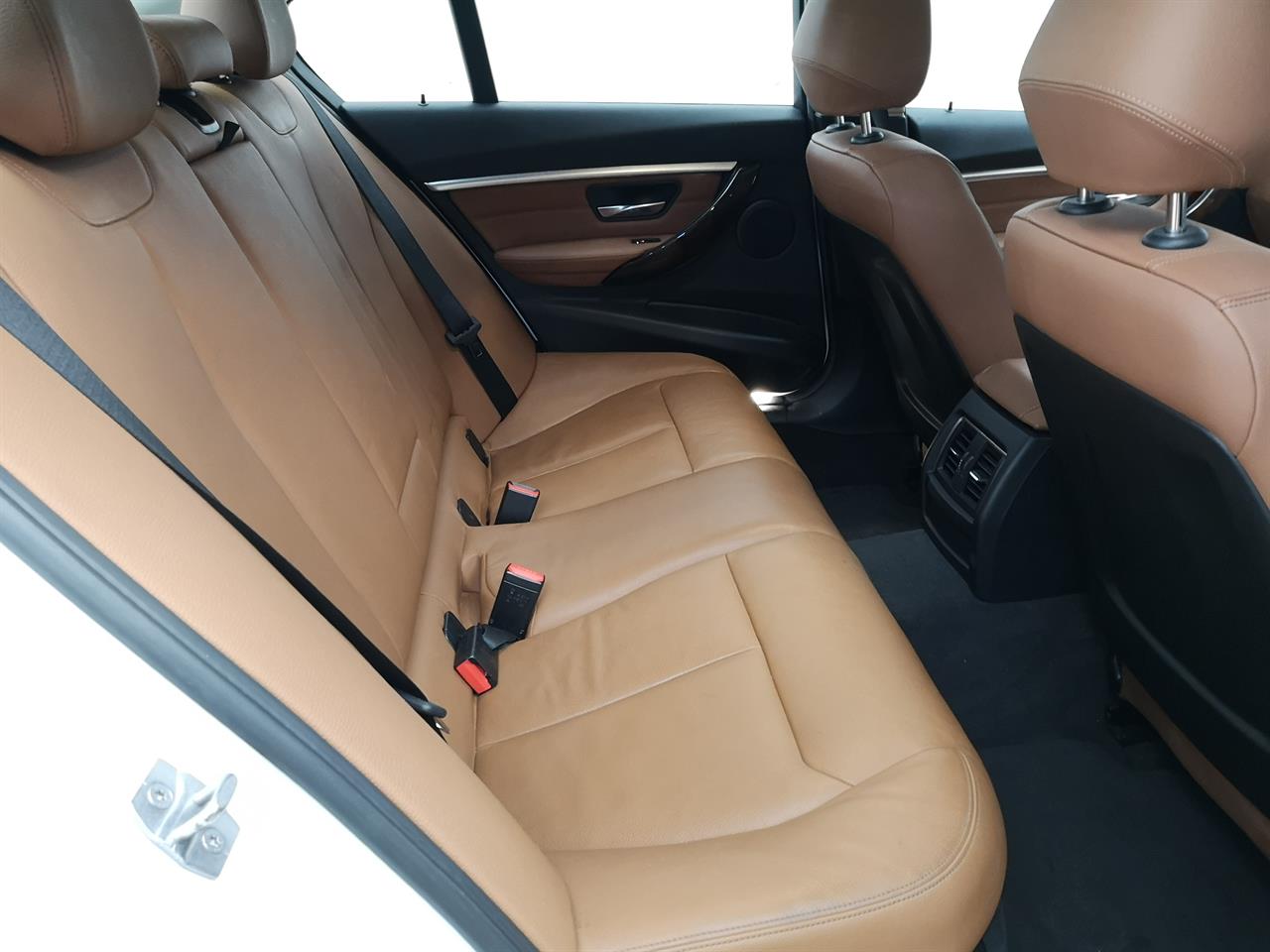2017 BMW 330e