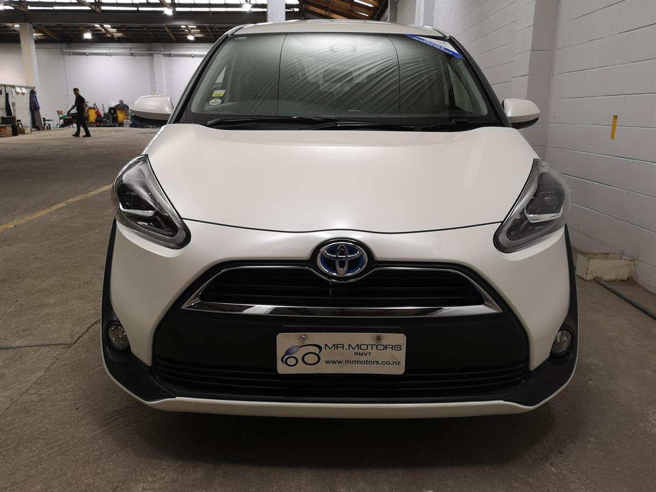 2017 Toyota Sienta