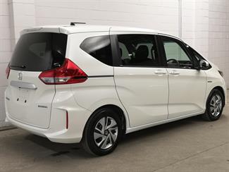 2016 Honda Freed - Thumbnail