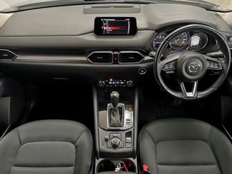 2017 Mazda CX-5 - Thumbnail