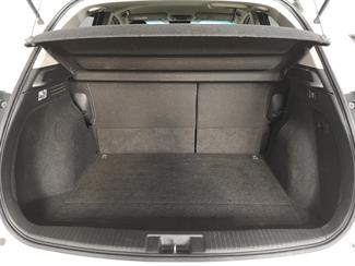 2014 Honda Vezel - Thumbnail