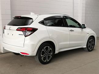2014 Honda Vezel - Thumbnail