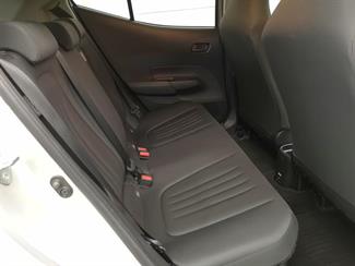 2021 Toyota Aqua - Thumbnail