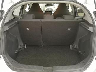 2021 Toyota Aqua - Thumbnail