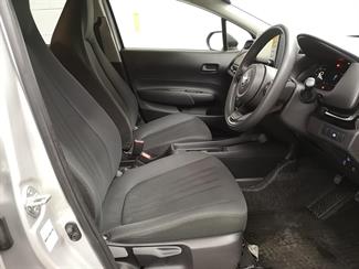 2021 Toyota Aqua - Thumbnail