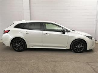 2021 Toyota Corolla - Thumbnail