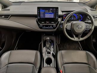 2021 Toyota Corolla - Thumbnail