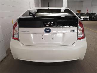 2013 Toyota Prius - Thumbnail