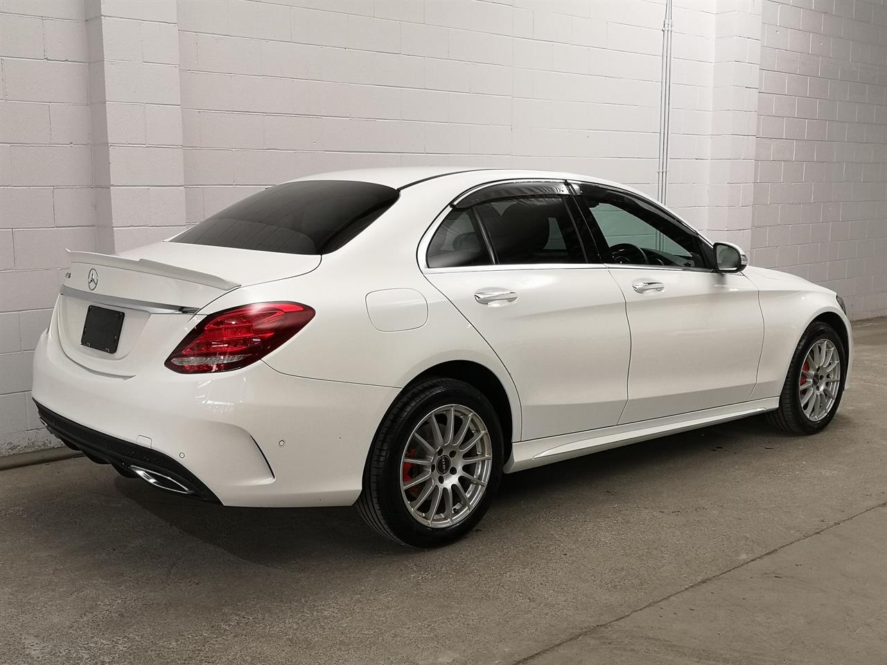 2015 Mercedes-Benz C 200