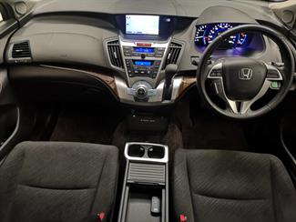 2013 Honda Odyssey - Thumbnail