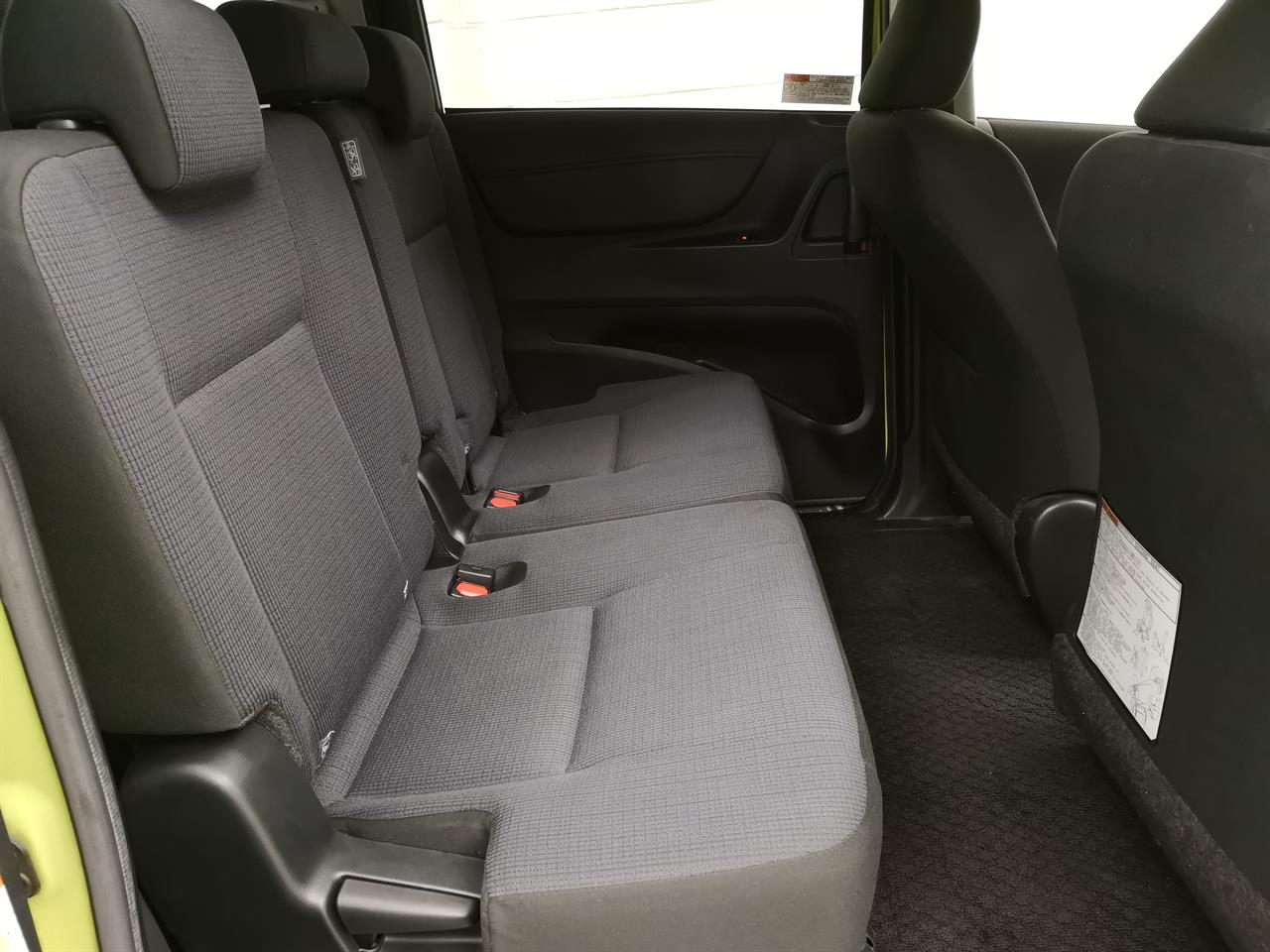 2017 Toyota Sienta