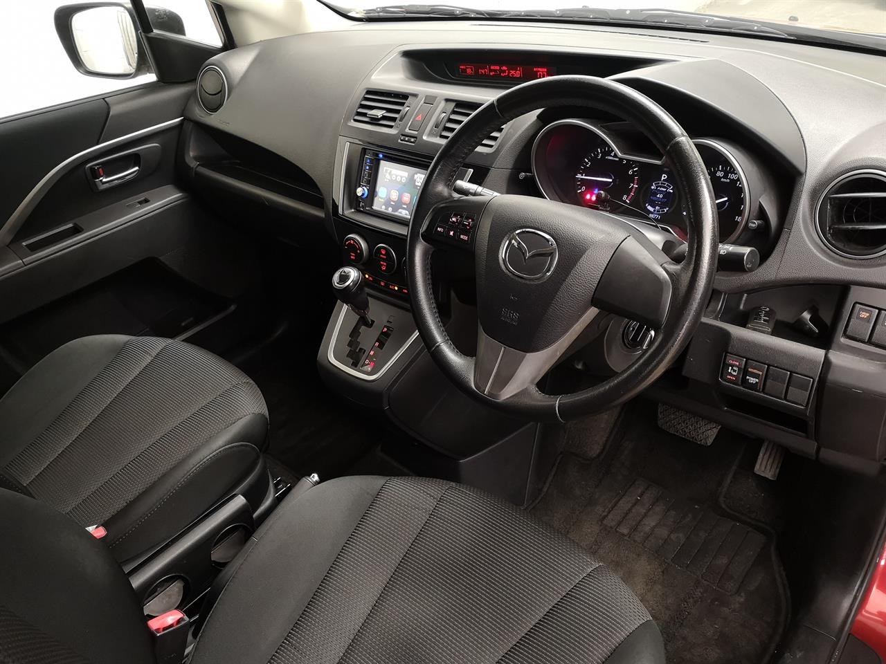 2013 Mazda Premacy