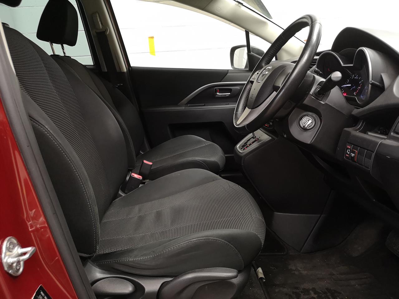2013 Mazda Premacy
