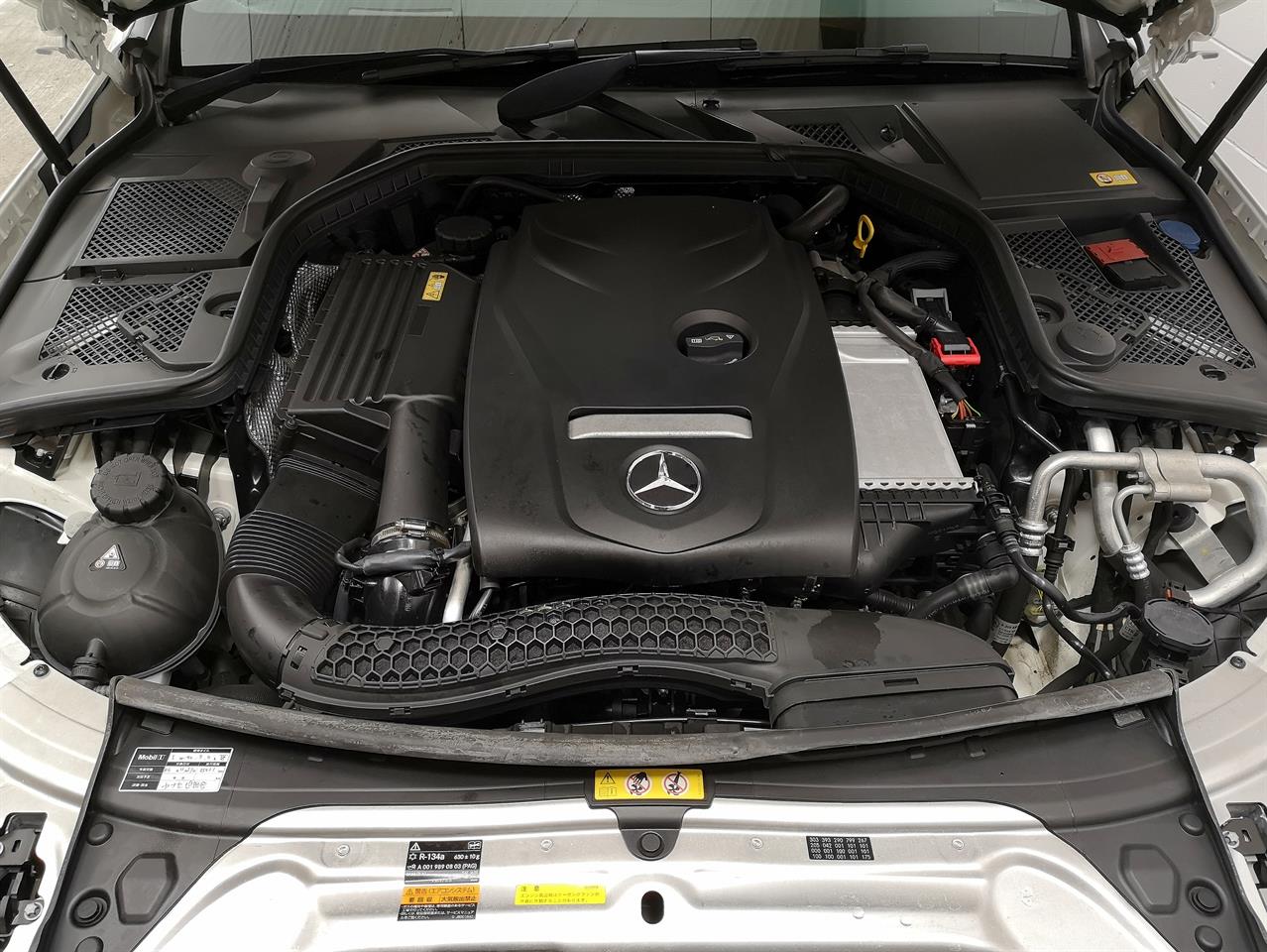 2014 Mercedes-Benz C 200