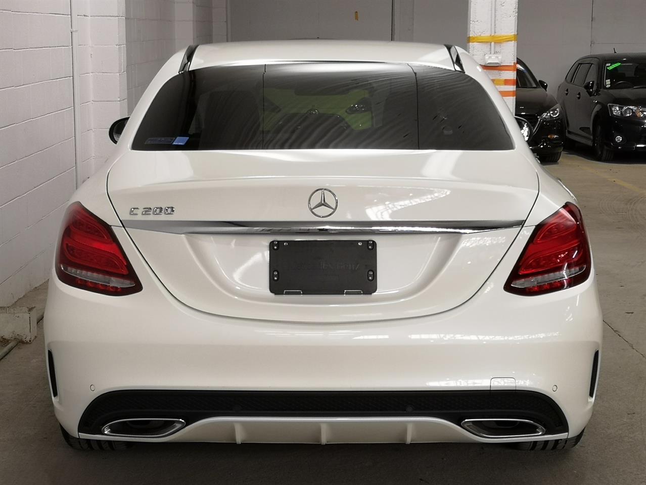 2014 Mercedes-Benz C 200