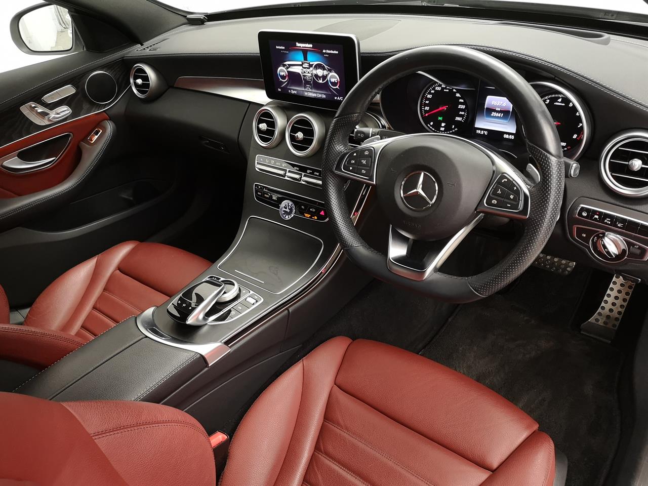 2014 Mercedes-Benz C 200
