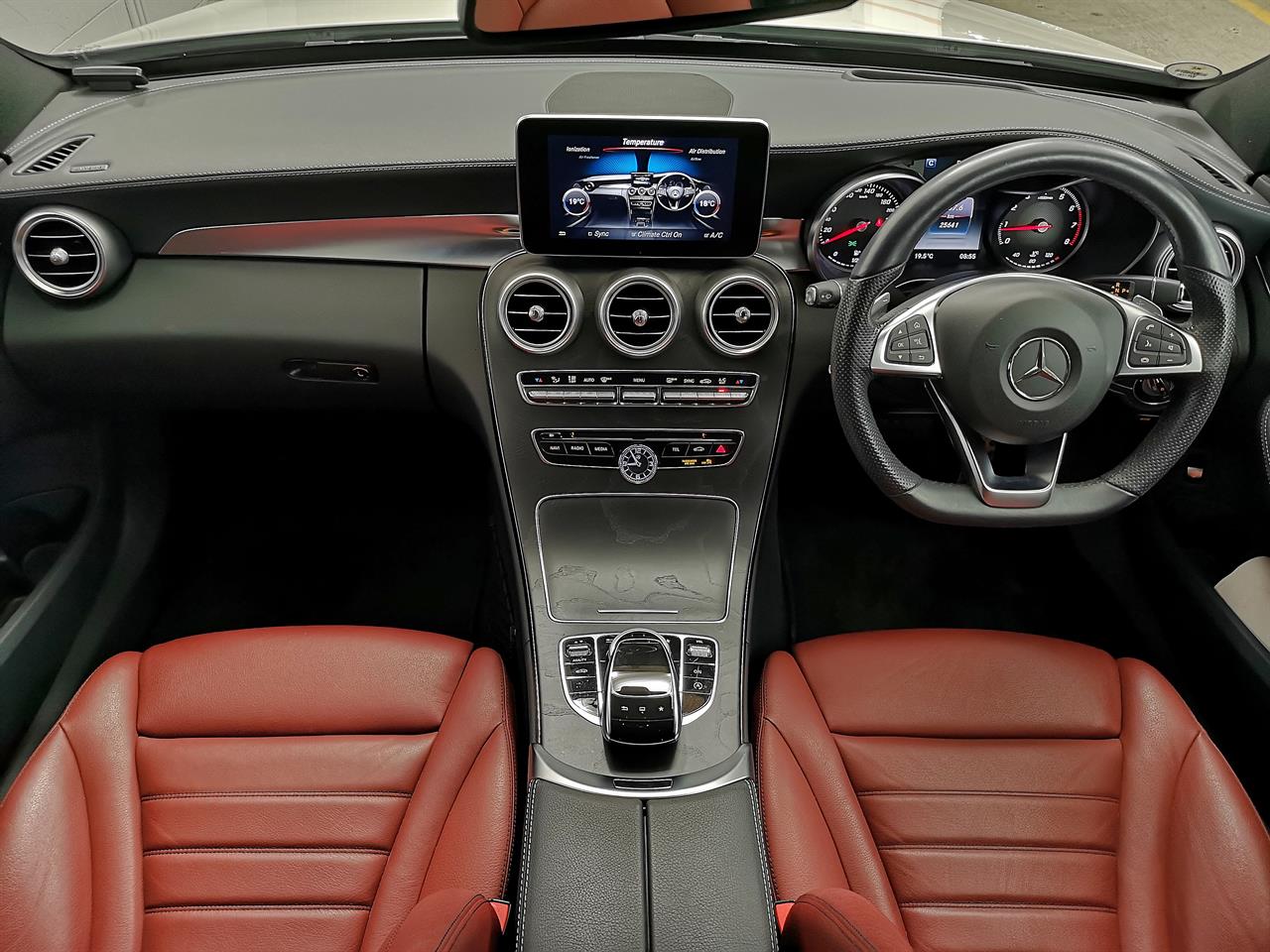 2014 Mercedes-Benz C 200