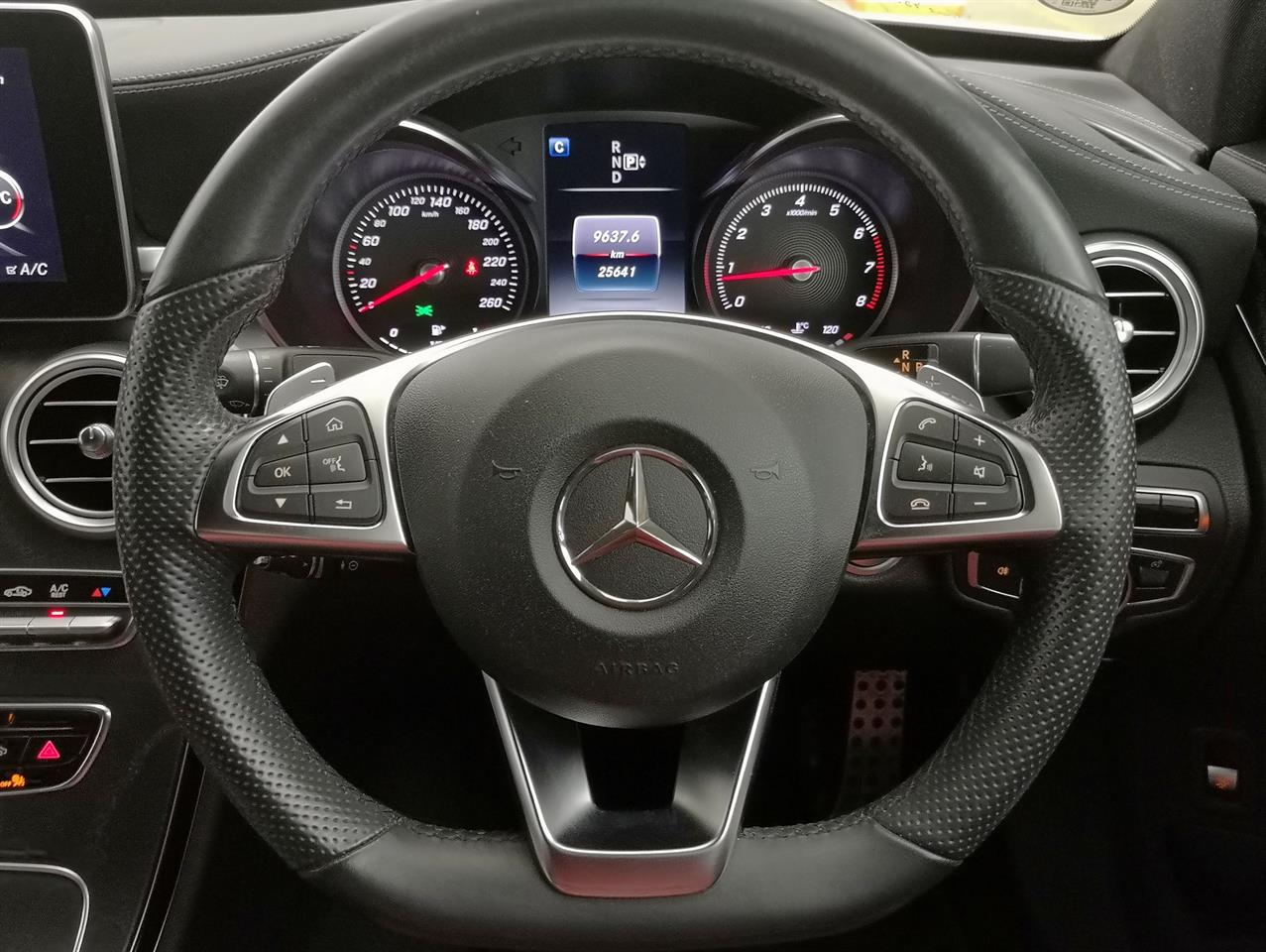 2014 Mercedes-Benz C 200