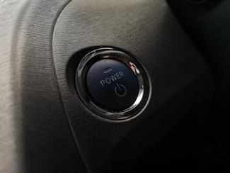 2014 Toyota Prius - Thumbnail