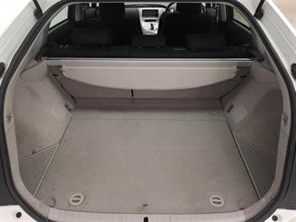 2014 Toyota Prius - Thumbnail