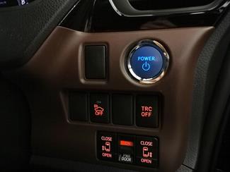 2015 Toyota Esquire - Thumbnail