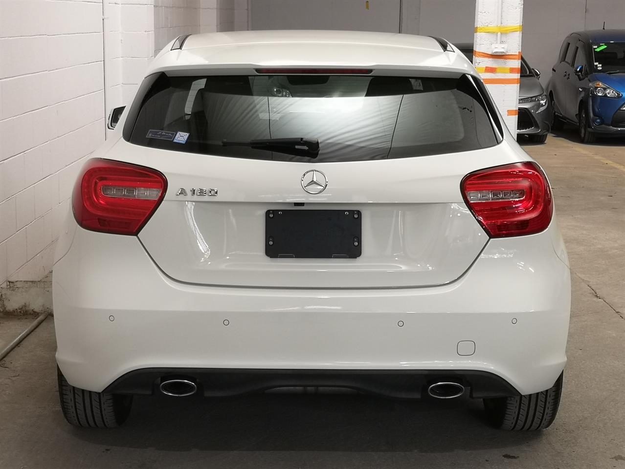 2015 Mercedes-Benz A 180