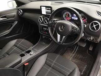 2015 Mercedes-Benz A 180 - Thumbnail