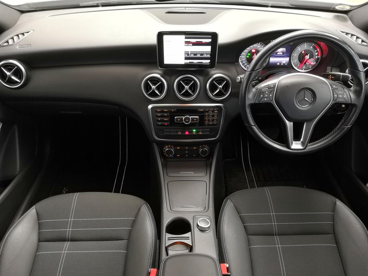 2015 Mercedes-Benz A 180