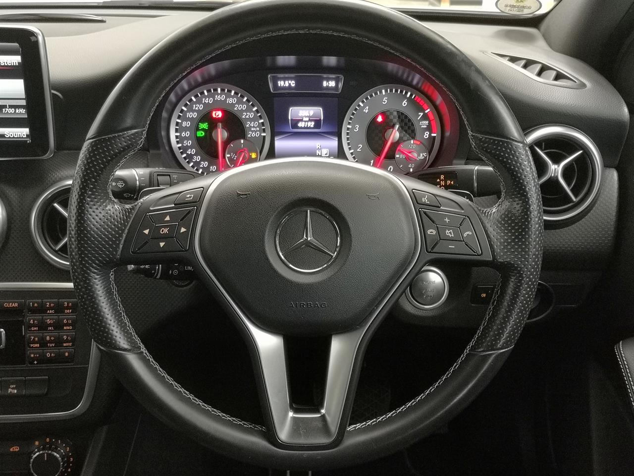 2015 Mercedes-Benz A 180