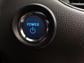 2017 Toyota C-HR - Thumbnail