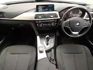 2017 BMW 320d - Thumbnail