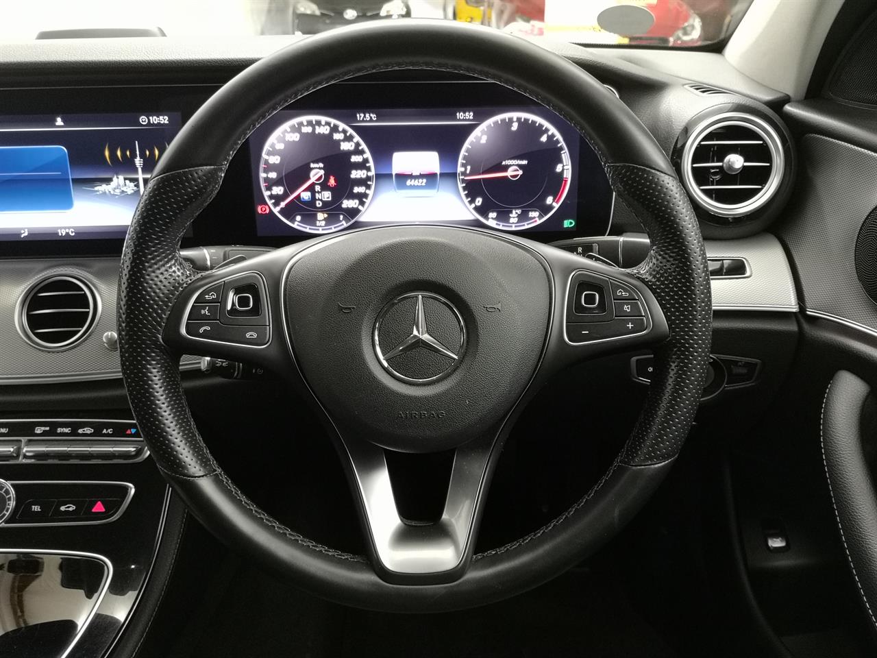 2017 Mercedes-Benz E 220