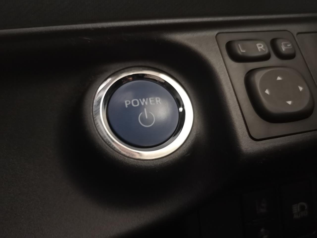 2017 Toyota Aqua