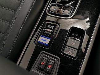 2019 Mitsubishi Outlander - Thumbnail