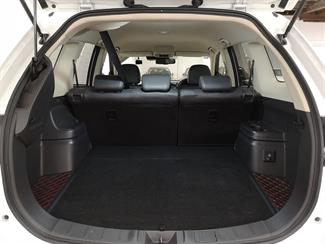 2019 Mitsubishi Outlander - Thumbnail