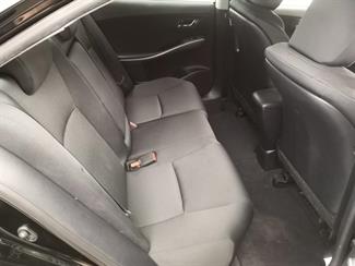 2013 Toyota Sai - Thumbnail
