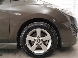 2017 Mazda Premacy - Thumbnail