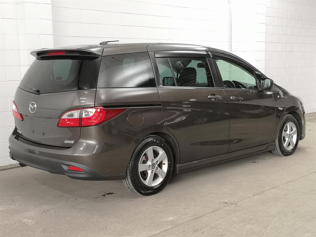 2017 Mazda Premacy