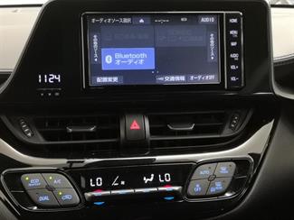 2018 Toyota C-HR - Thumbnail