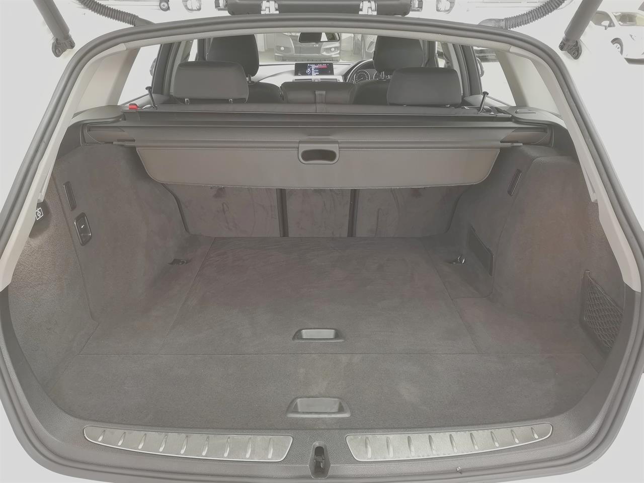 2015 BMW 320i