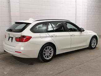 2015 BMW 320i - Thumbnail