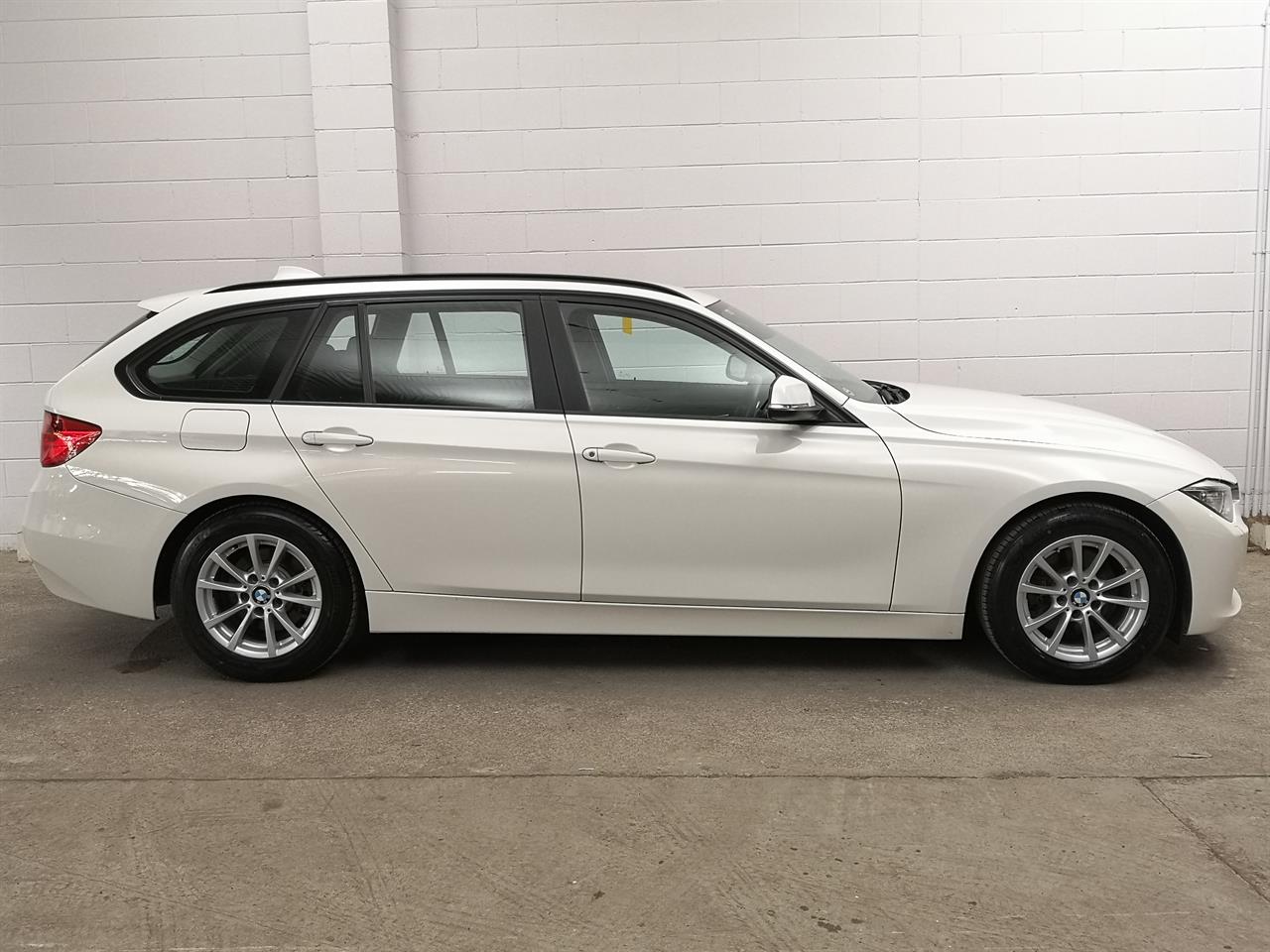 2015 BMW 320i