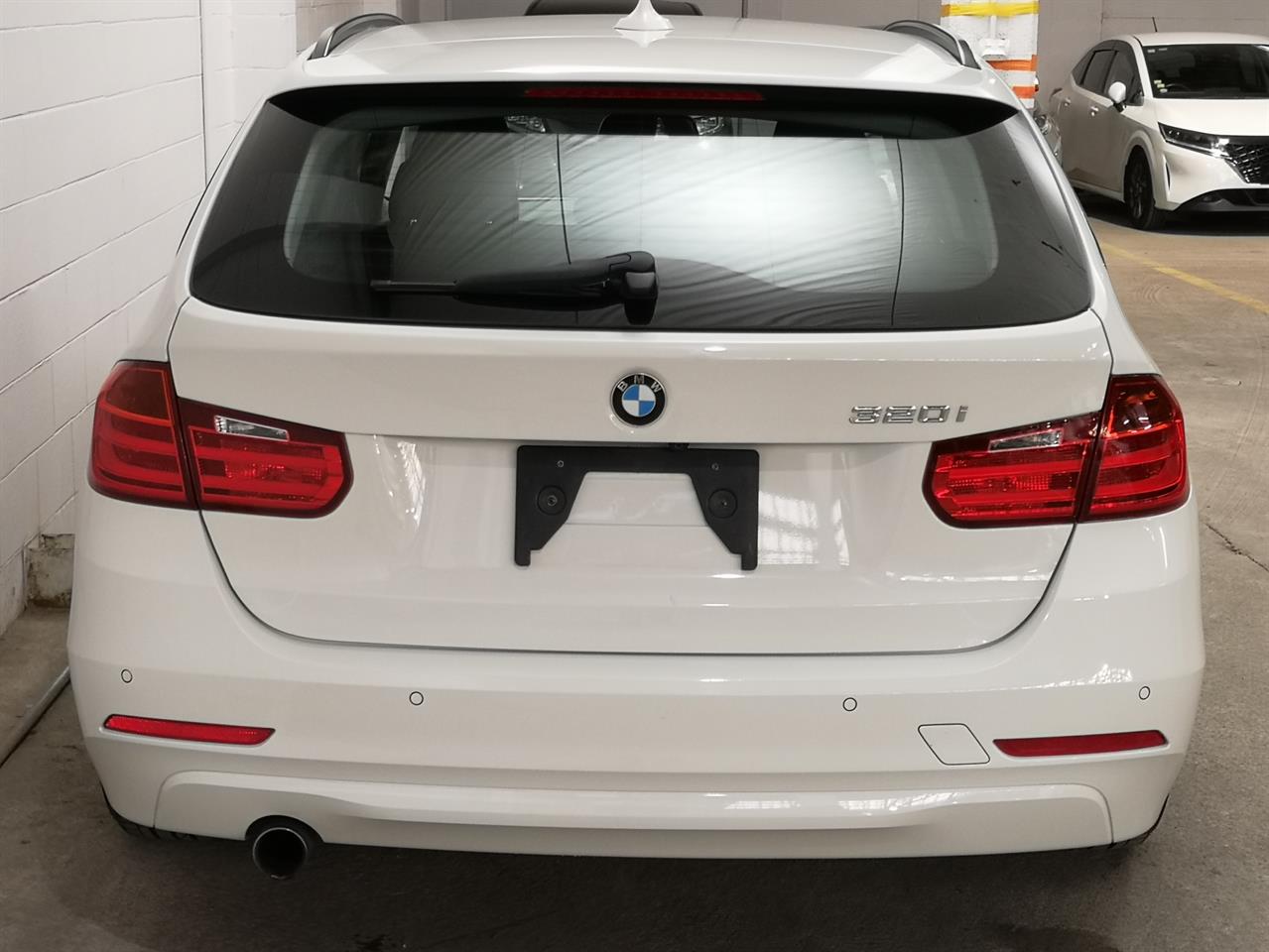 2015 BMW 320i