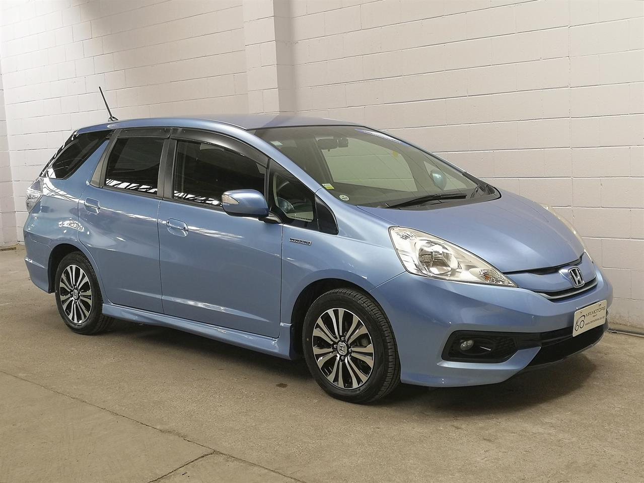 2013 Honda FIT SHUTTLE