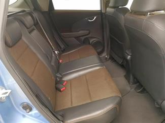 2013 Honda FIT SHUTTLE - Thumbnail