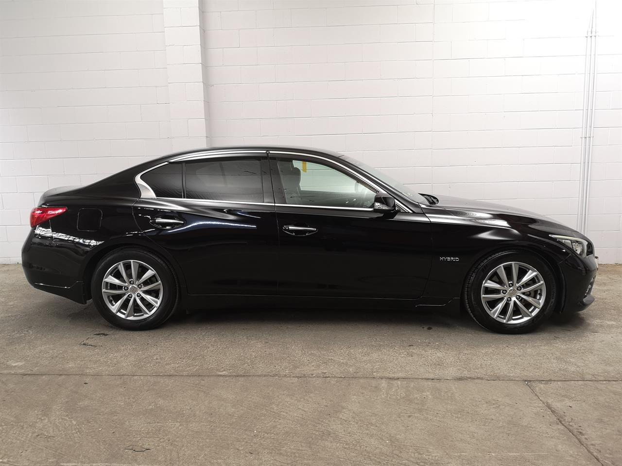 2015 Nissan Skyline