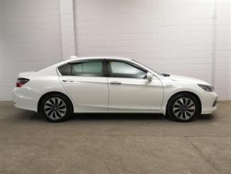 2016 Honda Accord - Thumbnail
